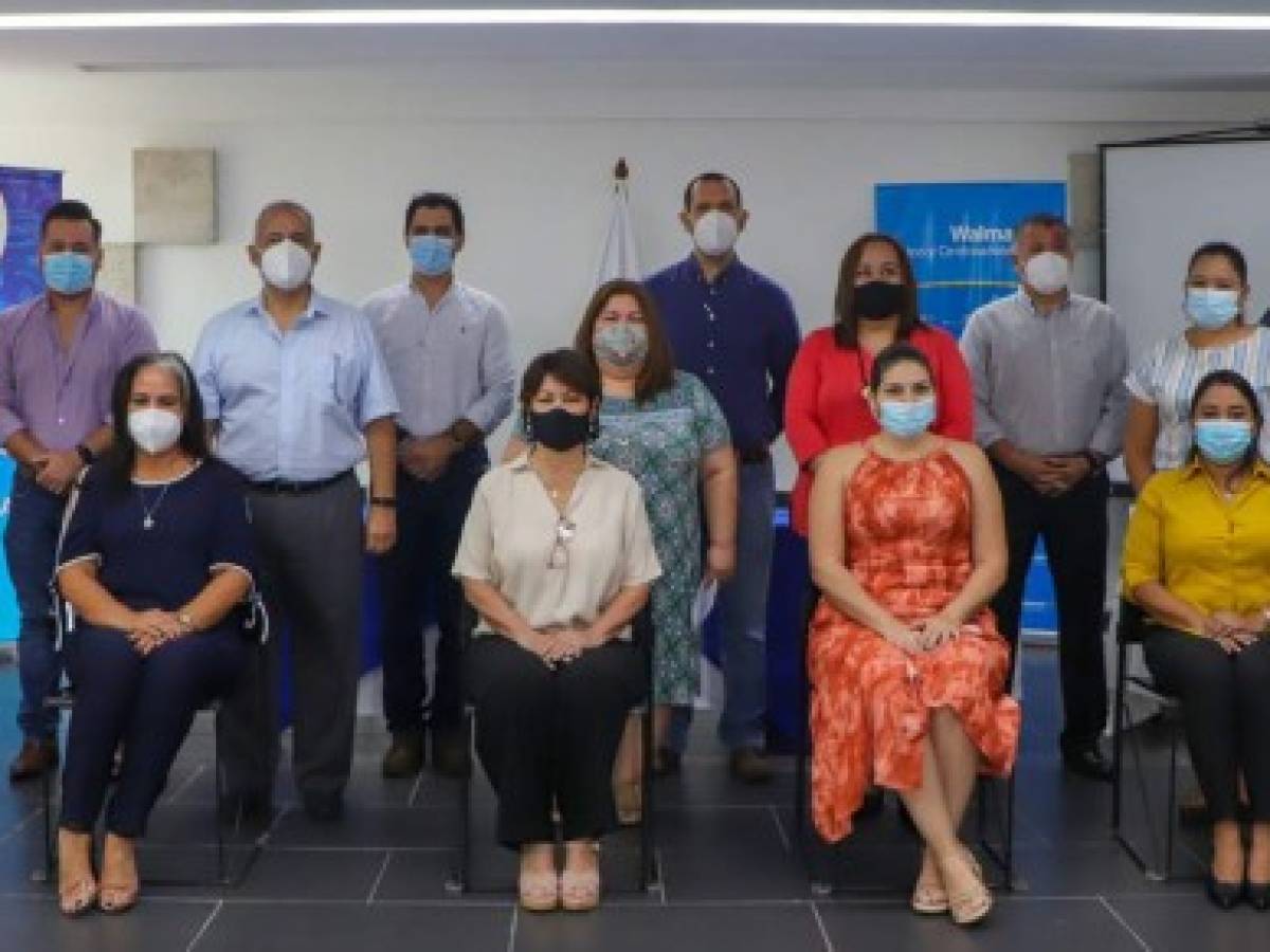 Walmart junto a FUSAI desarrollan programa para potenciar a Pymes en El Salvador