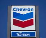 <i>Chevron se ha mostrado renuente a invertir capital en el país hasta que se reduzcan los impuestos y regalías a la producción petrolera. EFE/EPA/ALLISON DINNER</i>