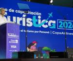 <i>El director ejecutivo de Copa Airlines, Pedro Heilbron, habla en el Foro de Capacitación Turística 2026 organizado por Copa Airlines, en Ciudad de Panamá (Panamá). EFE/ Aris Mariota</i>