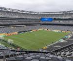 <i>Fotografía de archivo del 15 de junio de 2025 donde se muestra una vista interior del estadio MetLife en East Rutherford, Nueva Jersey (EE.UU.). Nueva York/Nueva Jersey, la sede que albergará la final del Mundial de fútbol de 2026, se presentará durante el torneo como el mayor escaparate global de Estados Unidos: una región donde se entrecruzan las finanzas, las artes, el entretenimiento y una diversidad difícil de igualar en el planeta. EFE/Angel Colmenares ARCHIVO</i>