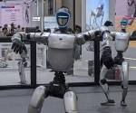 <i>Antes el robot dudaba y era poco eficiente. Ahora sigue siendo algo más lento que una persona, pero trabaja de manera relativamente fluida, explican los fabricantes. (Foto: EFE)</i>