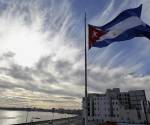 <i>El total de ciudadanos cubanos expulsados alcanzaría unas 21 personas, entre diplomáticos y familiares. (Foto: EFE</i><b>)</b>