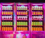 El acuerdo con Poppi impulsa la presencia de PepsiCo en la categoría de bebidas saludables en un momento en que múltiples aumentos de precios pesan sobre la demanda de sus refrescos y bocadillos. Foto cortesía