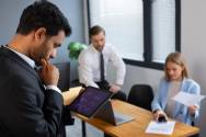 <i>Compartir demasiada información podría afectar el valor de las acciones de una empresa, su reputación o su ventaja competitiva. Foto de iStock</i>