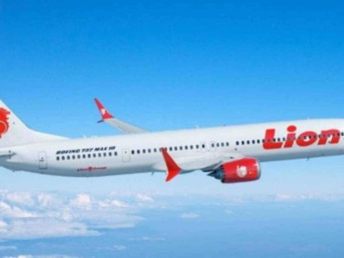 Un año después del accidente de Lion Air, jefe de Boeing interrogado en el Congreso de EEUU