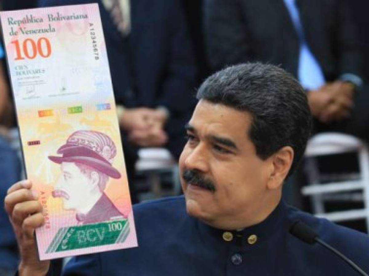 Maduro anuncia que pedirá 'indemnización' por colombianos en Venezuela