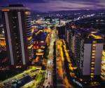 <i>La región vive una tendencia marcada hacia la verticalización: edificios más altos de vivienda y eficientes, especialmente en zonas urbanas. Foto Salvador Meléndez / E&amp;N</i>