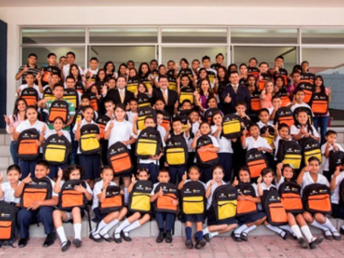 Cenergica y Nejapa Power apoyan la educación