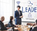 <i>La IA puede ampliar las capacidades de una organización, pero su adopción efectiva depende, en buena medida, de cómo sus liderazgos conduzcan ese proceso. Foto de iStock</i>