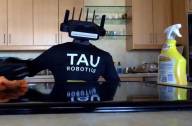 <i>Dos robots pueden trabajar simultáneamente durante esa misma hora, lo que permite limpiar espacios más grandes en el mismo intervalo de tiempo. Foto de cortesía</i>
