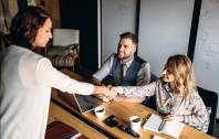 <i>La urgencia por conseguir un puesto también puede ser aprovechada por personas que utilizan falsas ofertas laborales para obtener dinero o información personal. Foto de iStock</i>