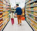 <i>A diferencia de las grandes cadenas de supermercados, los comercios tradicionales operan con limitaciones de espacio que reducen su oferta a un promedio de 1.665 artículos por establecimiento. Foto de iStock</i>