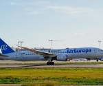 <i>Los vuelos serán operados con aeronaves Boeing 787-8 Dreamliner, un modelo de fuselaje ancho diseñado para vuelos de larga distancia. Foto de cortesía</i>