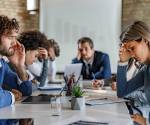 <i>Comprender el impacto del trabajo diario permite que las personas conecten con un objetivo mayor, lo que fortalece su sentido de pertenencia. Foto de iStock</i>
