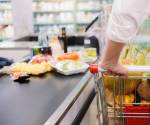 <i>El Banco Central redujo su previsión para el crecimiento del consumo privado en 2026, al estimarlo ahora en 2,9 %, frente al 3,5 % proyectado en abril. Foto de iStock</i>