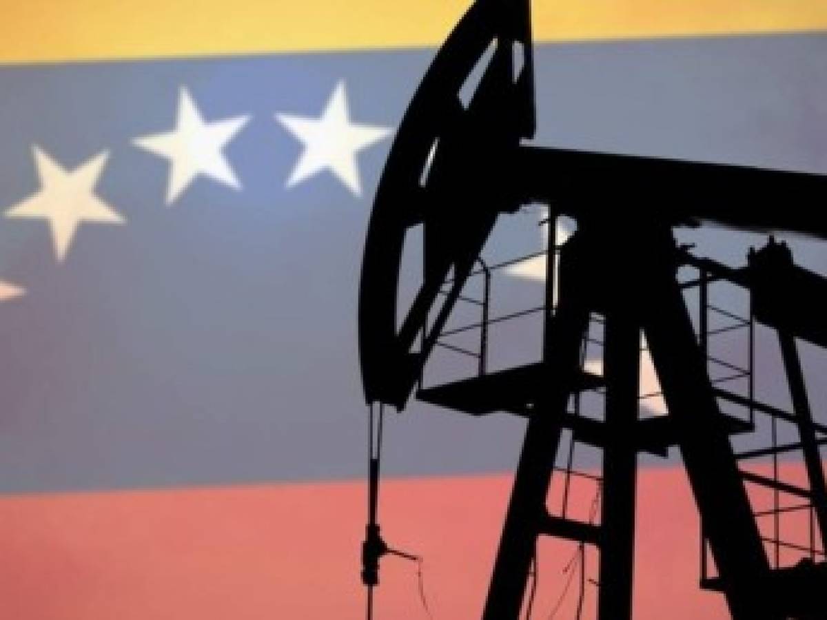 Venezuela está en alerta roja por caída de petroprecios