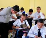 <i>El Estado destinará al menos US$7,6 millones en concepto de bono económico para los bachilleres este año. Esos recursos saldrán del presupuesto general de la República. Foto de cortesía</i>