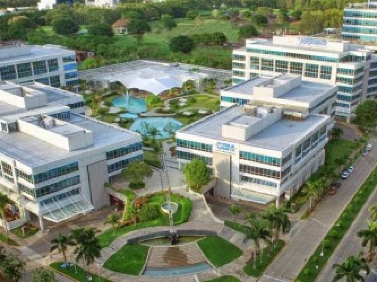 Panamá: AES Corporation compra participación de Inversiones Bahía