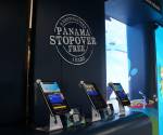 <i>La sala tiene un mapa interactivo con 13 destinos del país, como la capital, sitios históricos, actividades de naturaleza, playa, cultura y gastronomía, además de contenido audiovisual, según la información de la aerolínea. Foto de cortesía</i>