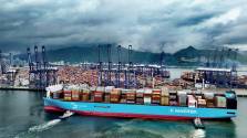 <i>Maersk y otros grandes armadores han suspendido reservas de transportes hacia Medio Oriente y redirigido parte de su flota hacia rutas europeas. Foto de cortesía</i>