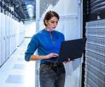<i>Los centros de datos concentran una importante utilización de energía que se calcula que representará en 2030 aproximadamente el 3 % de la demanda mundial de electricidad. Foto de iStock</i>
