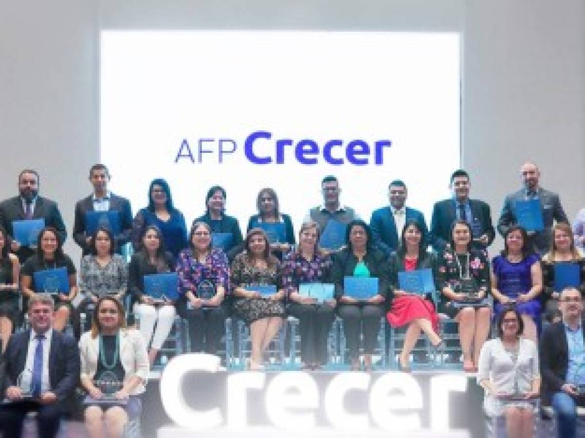 El Salvador: AFP Crecer premió a 36 empresas por Excelencia Previsional 2019