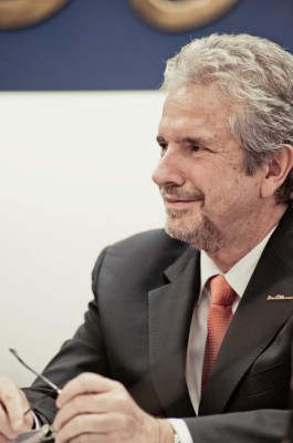 Dos Pinos: A la conquista del Istmo