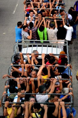 Crece número de rutas afectadas por paro de transporte en El Salvador