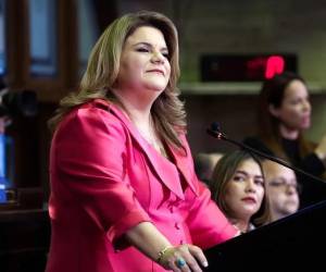 <i>Este es momento de definirnos, afirm+o la gobernadora de Puerto Rico, Jenniffer González. (Foto: EFE)</i>