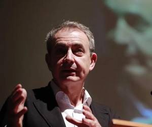 La imputación histórica del expresidente del Gobierno José Luis Rodríguez Zapatero ha dejado abiertas muchas incógnitas sobre su presunto papel en el «vértice» de una trama de tráfico de influencias, para la que las próximas semanas serán determinantes. (Foto: EFE)