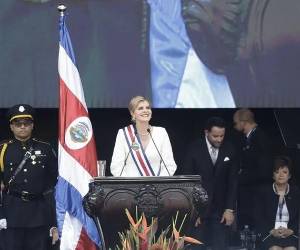 La presidenta Fernández afirmó en su primer discurso a la Nación que actuará de forma resolutiva y con mano dura frente al crimen organizado. (Foto: EFE)