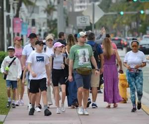 La industria turística aportó un récord de US$11,6 billones al PIB mundial en 2025. (Foto: EFE)