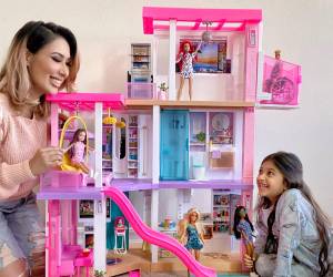 Qué efectos tendrá la fiebre de ‘Barbie’ para el fabricante de juguetes Mattel