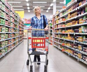 <i>El canasto de consumo masivo en Centroamérica registró en 2025 un crecimiento de 2,5 % en valor. (Foto: cortesía NIQ)</i>