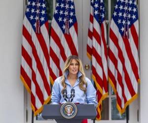 <i>Según la oficina de la primera dama, Melania Trump y su representante mantuvieron contactos directos con los liderazgos ruso y ucraniano para lograr una tregua humanitaria. (Foto: EFE)</i>