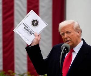 Washington considera que la mayoría de sus socios comerciales, como por ejemplo la Unión Europea, no se atiene a las mismas exigencias de lucha contra el trabajo forzoso que mantiene Estados Unidos. (Foto:EFE)