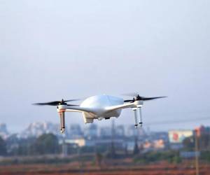 En Estados Unidos, Las violaciones de las zonas restringidas suponen penas de prisión federal, multas de hasta US$100.000 y la confiscación del dron. (Foto: EFE)