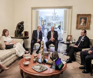 <i>Carlos Slim ha tenido intereses económicos en Panamá mediante la participación de la constructora FCC en proyectos de infraestructura y también en telecomunicaciones con Claro. Foto de cortesía</i>