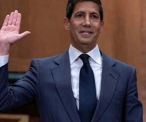 Nueva era en la Fed: Warsh asume en medio de inflación en alza y presiones de Trump