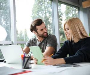 <i>Cuando un colaborador no logra adaptarse al rol o al entorno, su desempeño suele quedar por debajo de su potencial. Foto de iStock</i>