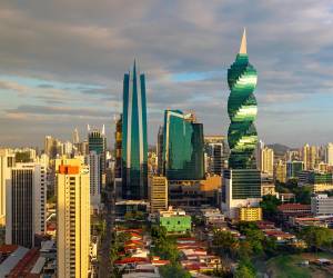 <i>El desafío económico para el país pasa por traducir la impresionante presencia corporativa de escala global en capacidades empresariales, servicios y vínculos productivos con la economía local. (Foto: Shutterstock)</i>