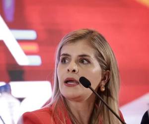 Tras visitar la zona de Las Crucitas, la presidenta Fernández afirmó estar <b>sumamente preocupada </b>y <b>sumamente dolida</b> por la <b>destrucción ambiental y ecológica, como consecuencia de la minería ilegal. (Foto: Archivo)</b>