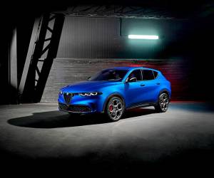 ALFA ROMEO. Al momento, la firma de Milán, Italia, ha comenzado a ofrecer vehículos híbridos con el objetivo de electrificar toda su gama en un periodo de 5 años.