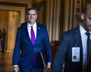 John Ratcliffe encabeza la primera reunión oficial y pública entre el gobierno de EE.UU y el gobierno cubano en lo que va de este año, en el que se tensaron al máximo las relaciones bilaterales. (Foto: EFE)