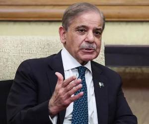 <b>Con el acuerdo ya firmado, los mediadores facilitarán una serie de reuniones esta semana, dijo el primer ministro de Pakistán. El acuerdo se firmaría el viernes 19 de junio. (Foto: EFE)</b>