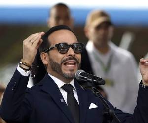 Cada peso que ahorremos en burocracia será un peso que podremos invertir en seguridad, salud, educación e infraestructura, afirmó el presidente eleccto de Colombia, Abelardo De la Espriella. (Foto: EFE)