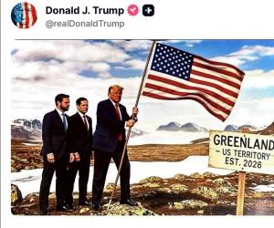 <i>Su red social, Truth Social, fue este martes de nuevo el altavoz con el que el líder republicano dejó constancia de sus ambiciones. En la imagen aparece plantando la bandera estadounidense flanqueado por el secretario de Estado, Marco Rubio, y por el vicepresidente, JD Vance.</i>