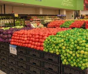 <i>Productores del programa Tierra Fértil representan el 68 % de las compras locales de frutas y verduras que vende Walmart en la región. FOTO REFERENCIA</i>