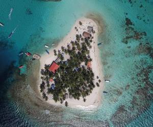 Dos joyas panameñas brillan entre las 100 playas más icónicas del mundo