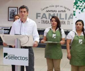 'Nos sentimos orgullosos y honrados de participar y trabajar en El Salvador; se enfrentan tiempos difíciles pero no hay que perder la esperanza', afirmó Carlos Calleja. (Foto: Cortesía)